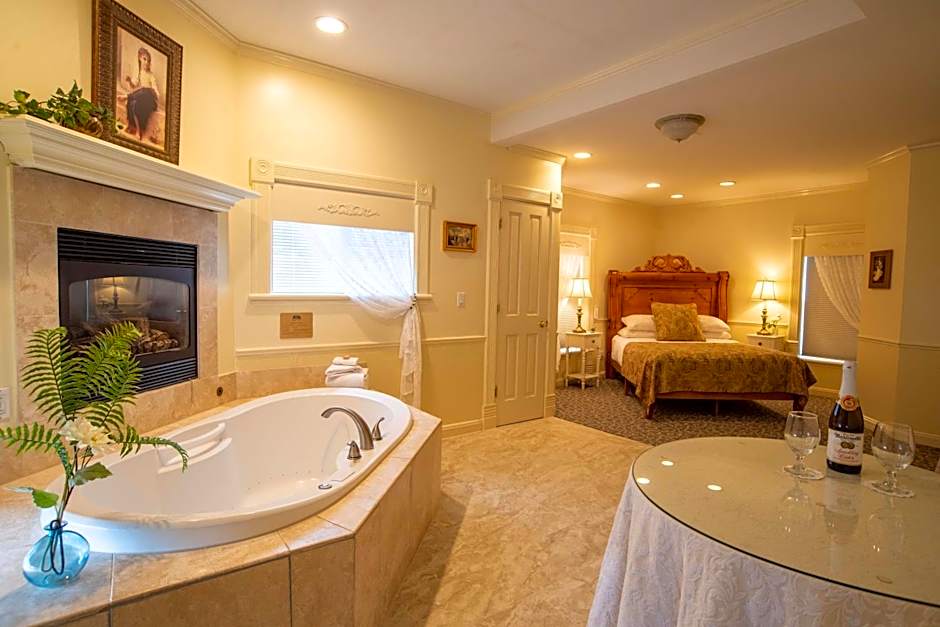 The Anniversary Inn - Logan