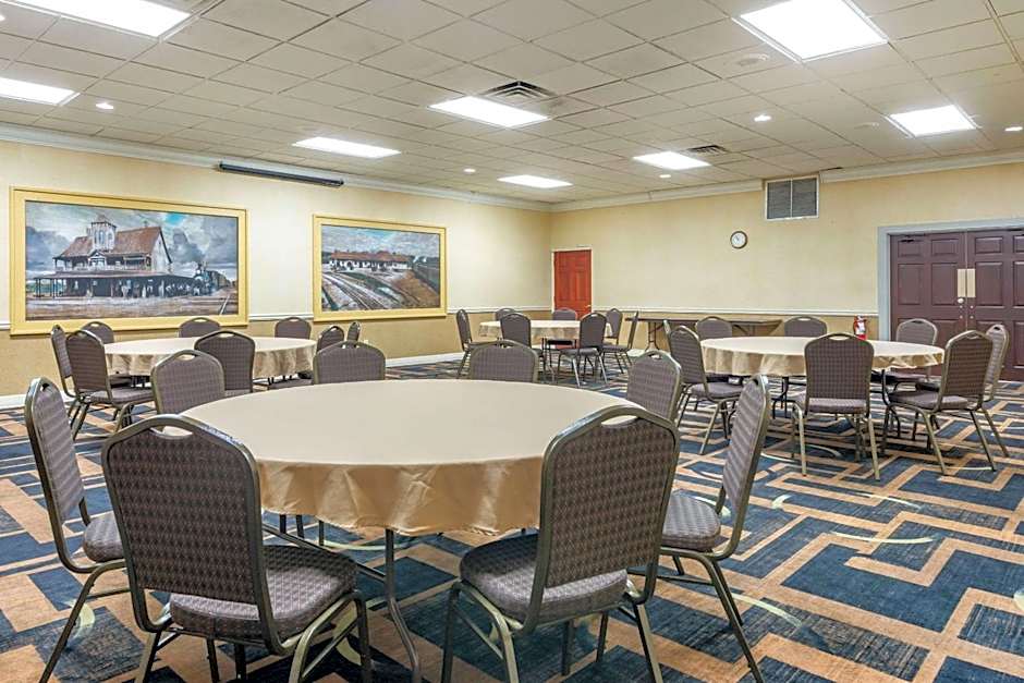 Quality Inn & Suites Palatka Riverfront