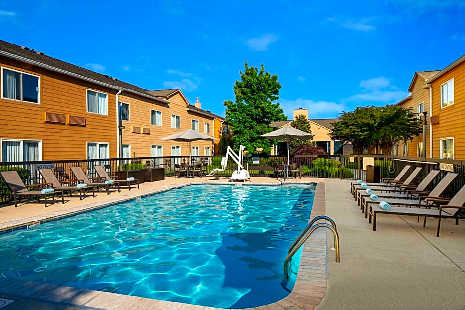 Sonesta Select Chattanooga Hamilton Place