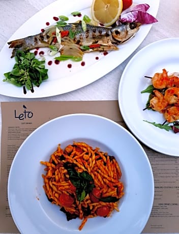 Astria Hotel