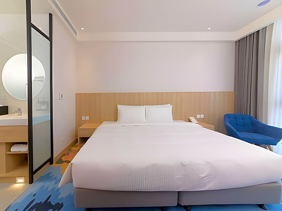 JANDA Golden Tulip Hotel