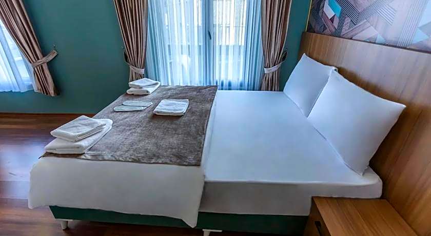 Istanbulites Hotel