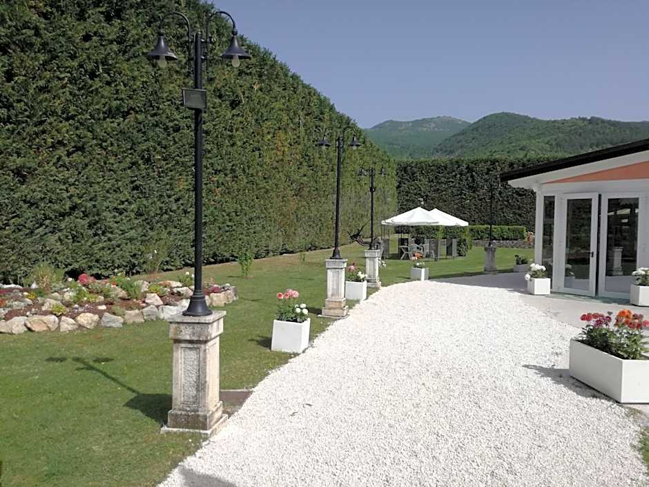 FILIPPONE HOTEL&RISTORANTE