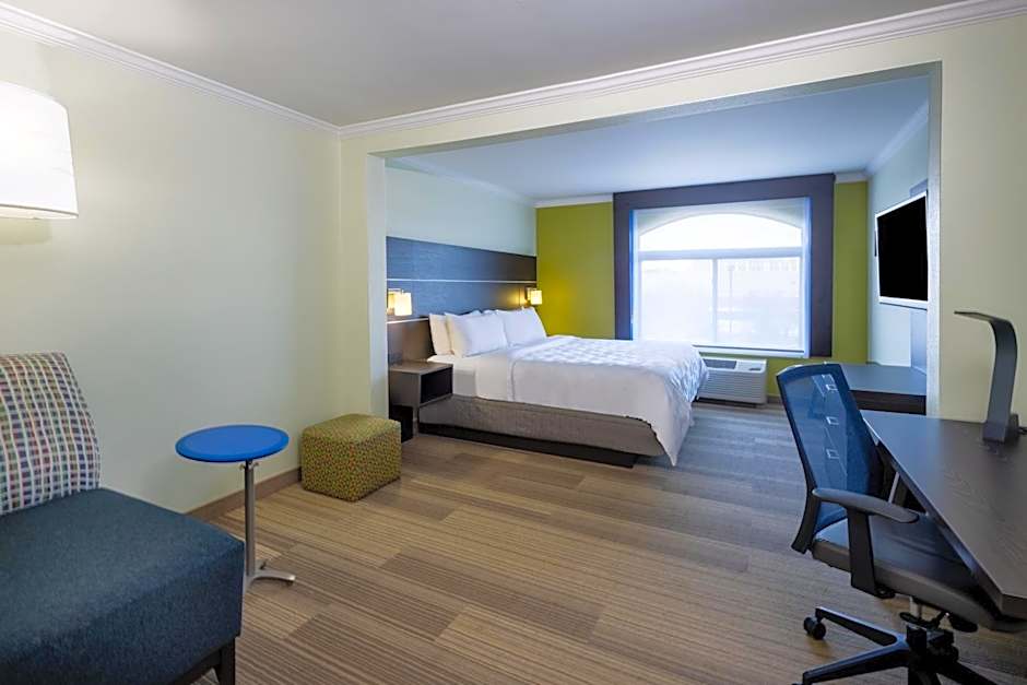 Holiday Inn Express Coventry S - West Warwick Area By IHG