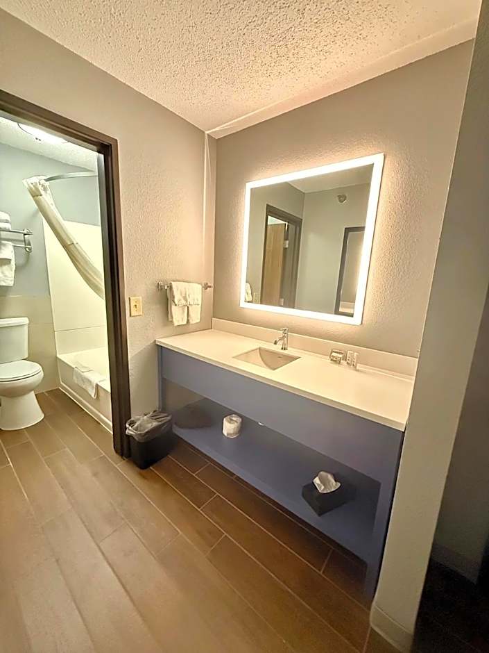 AmericInn by Wyndham Tofte Near Lake Superior