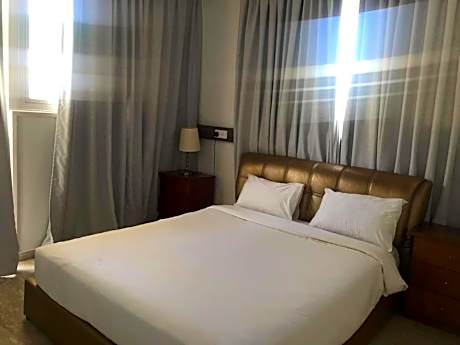 Superior Queen Room