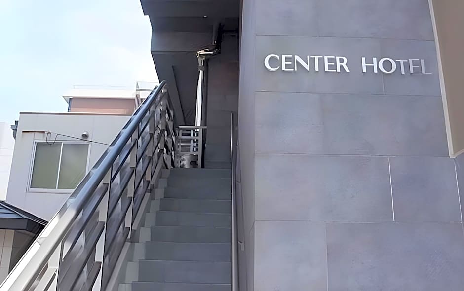 Center Hotel Toyota