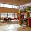 Gateway Hotel And Conference Center