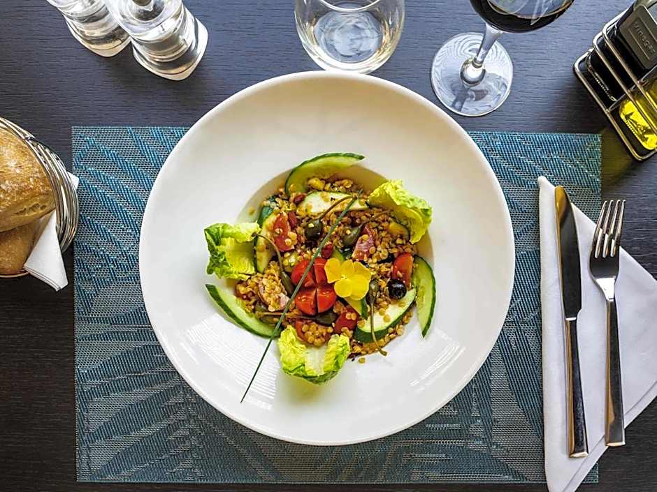 Mercure Maurepas Saint Quentin