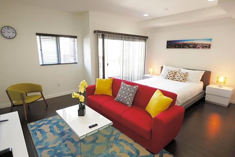 Downtown Cosmopolitan Residences