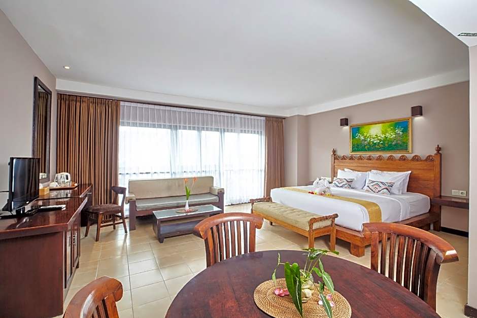 Grand Santhi Hotel