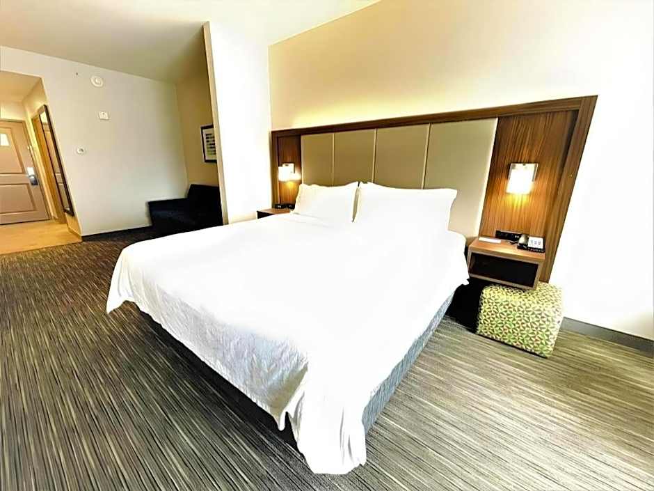 Holiday Inn Express Hotel & Suites Grand Island By IHG