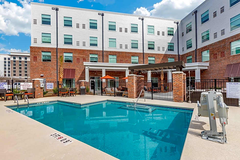 DoubleTree by Hilton Summerville Nexton