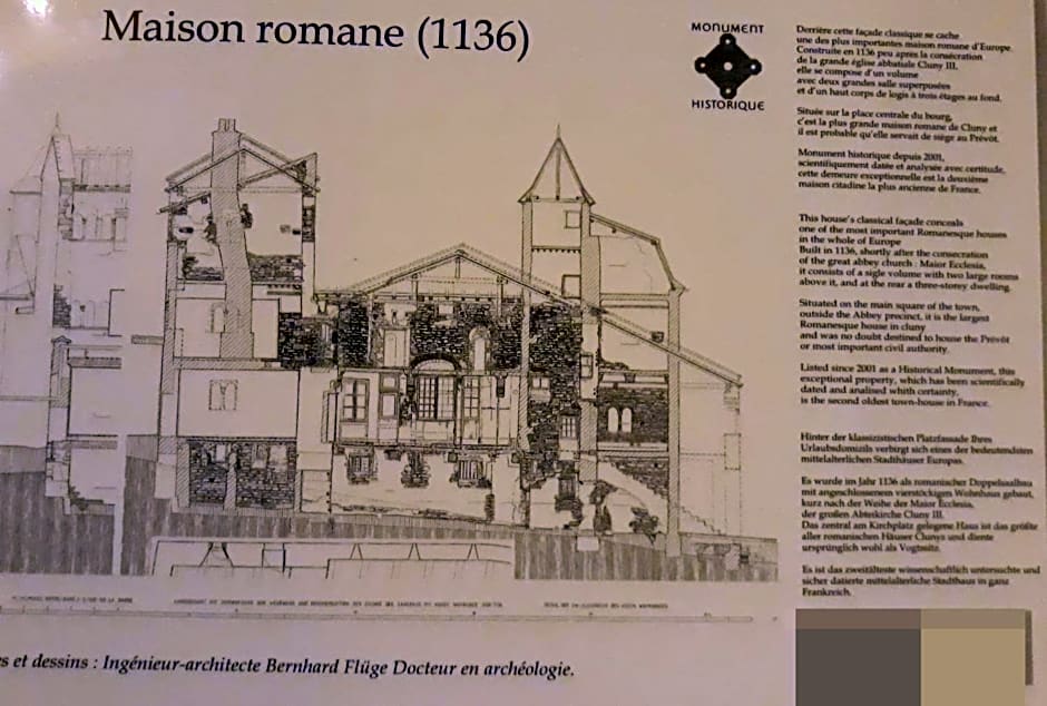 Maison Romane 1136