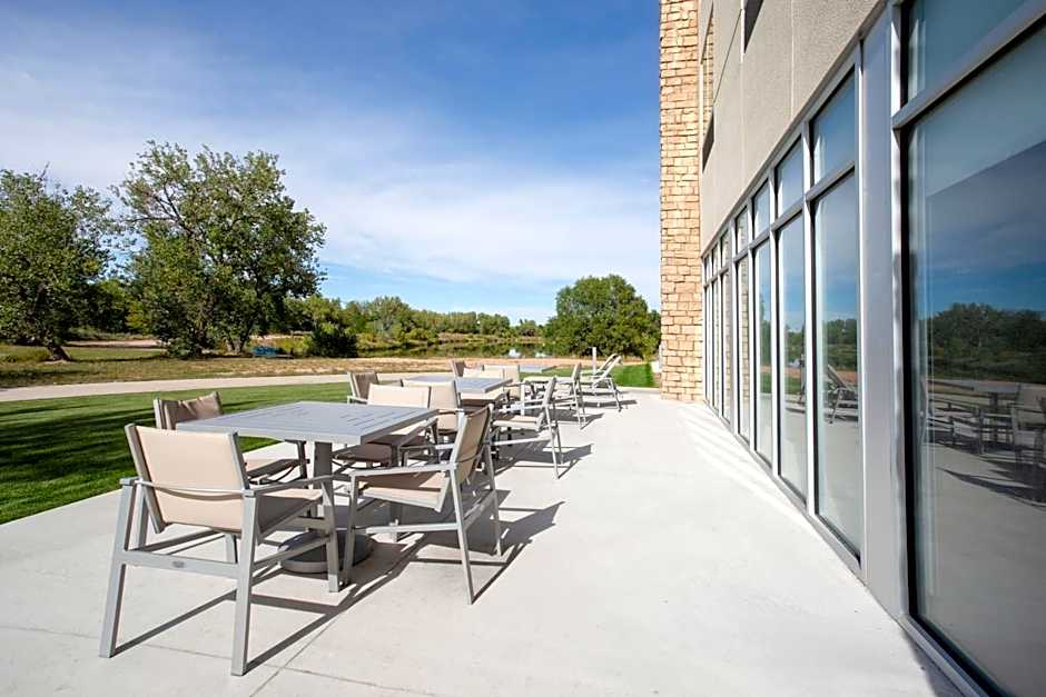 Holiday Inn Express & Suites Sterling By IHG