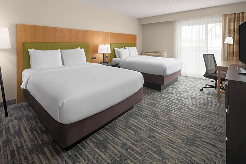 Wingate by Wyndham Lincoln Airport East I-80
