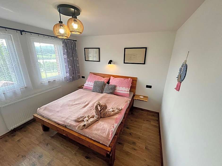 Chata POD HOUBOVÝM VRCHEM 2