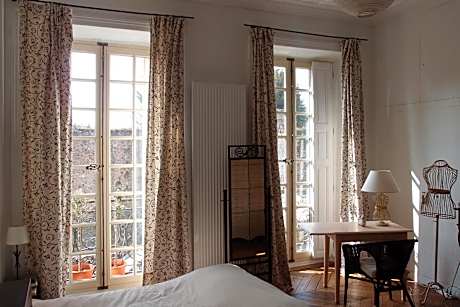Suite with City View