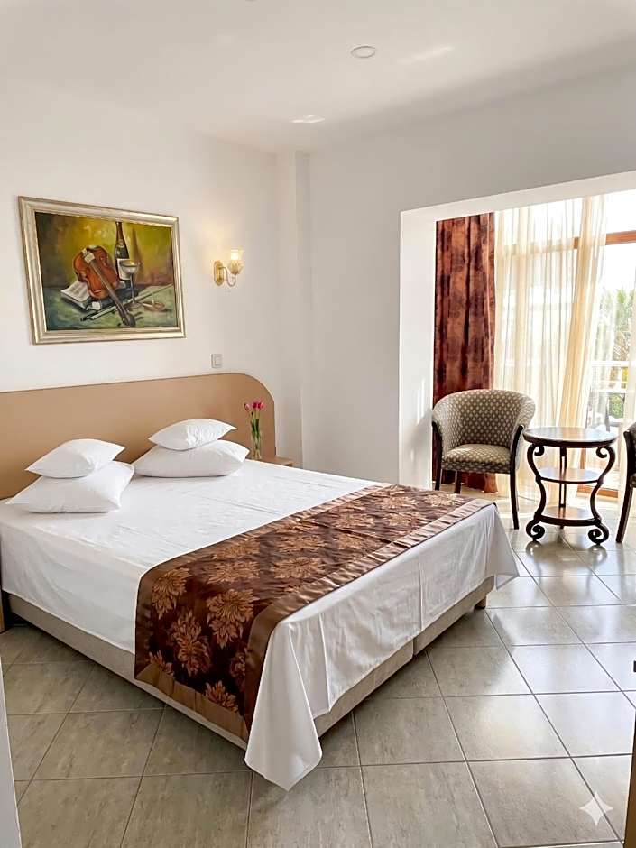 Hotel Sallaris Monteoru