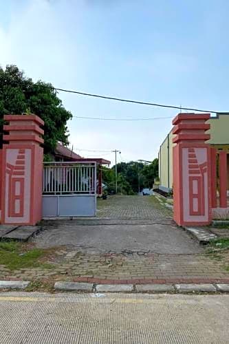 Mitra Grand House Syariah RedPartner