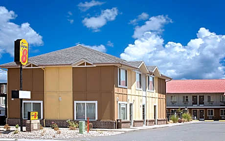 Super 8 by Wyndham Denver Central
