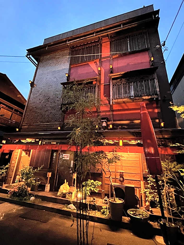 Benidaruma - Sakuramochi