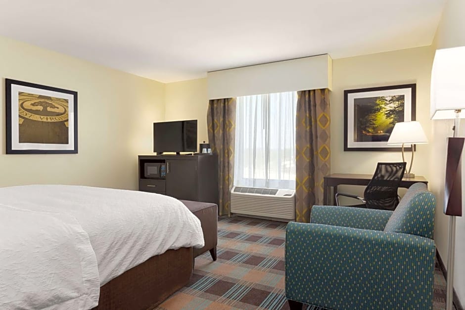 Hampton Fairmont WV