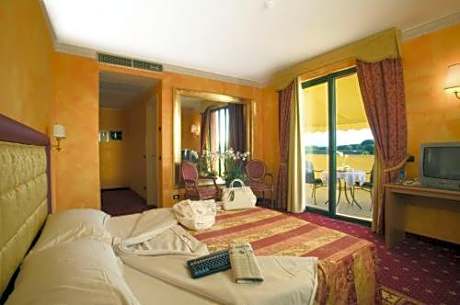 Junior Suite with Terrace