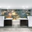 La Quinta Inn & Suites by Wyndham Austin Round Rock
