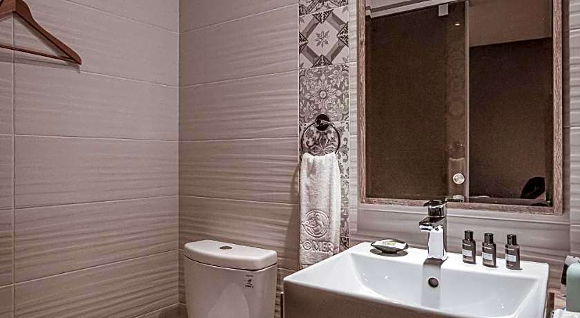 Somer Chew Hotel