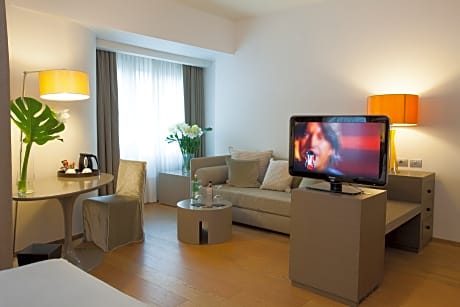 Family room standard