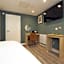 Port 56 Guesthouse