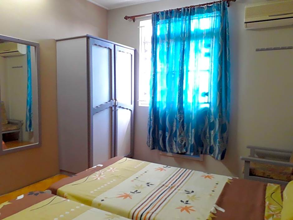 Photo 1 of 15 of Apartment