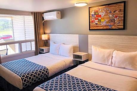 Double Room with Two Double Beds - Non-Smoking