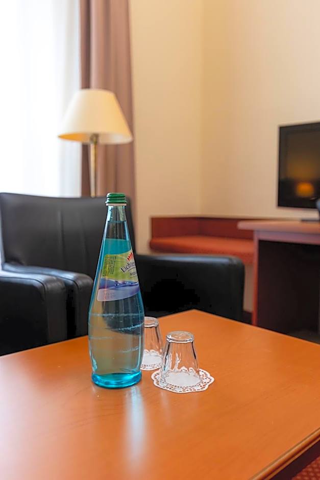 Akzent Hotel Am Goldenen Strauss