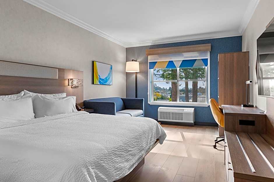 Holiday Inn Express Hotel & Suites Santa Cruz By IHG