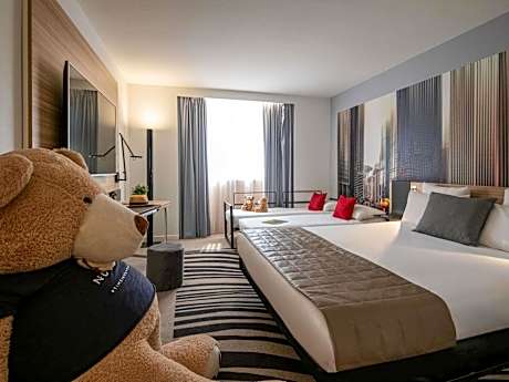 Superior Family Room with One Double Bed and Two Single Beds