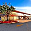 Super 6 Inn & Suites