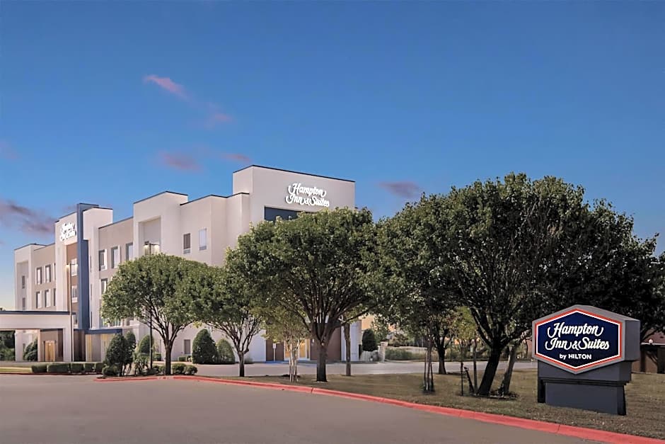 Hampton Inn By Hilton & Suites Waxahachie