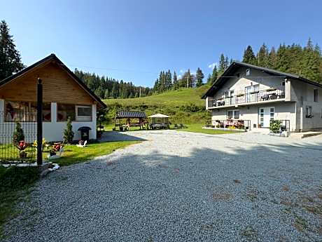 Cabana de Sub Deal Arieșeni