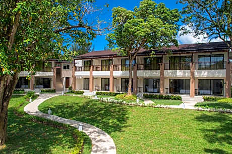 Leaf Double or Twin Room