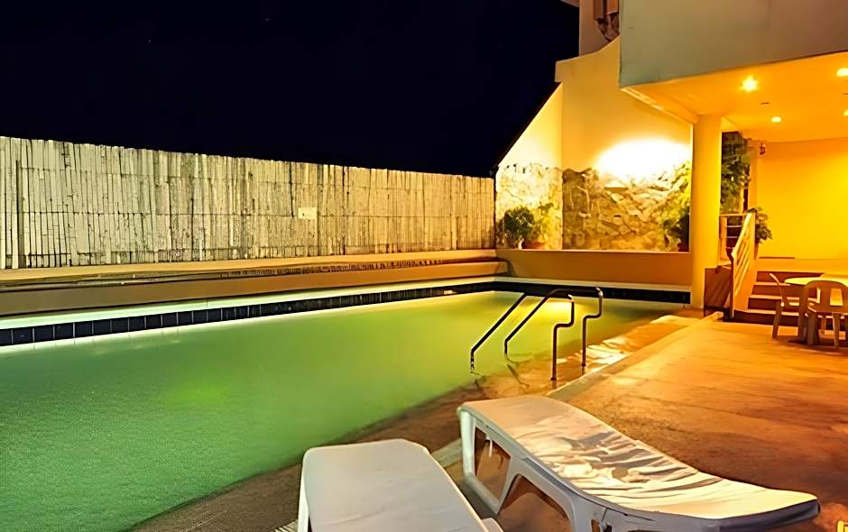 Metrocentre Hotel & Convention Center