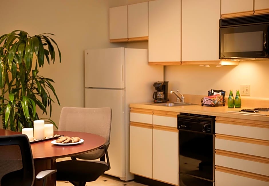 Larkspur Landing Roseville-An All-Suite Hotel