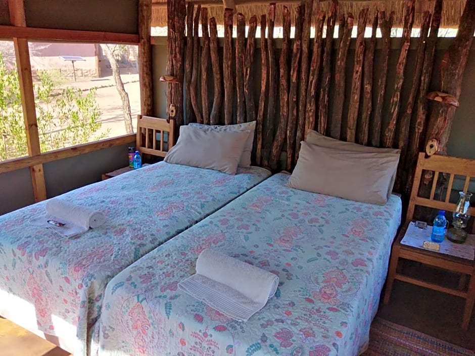 Nthakeni Bush & River Camp