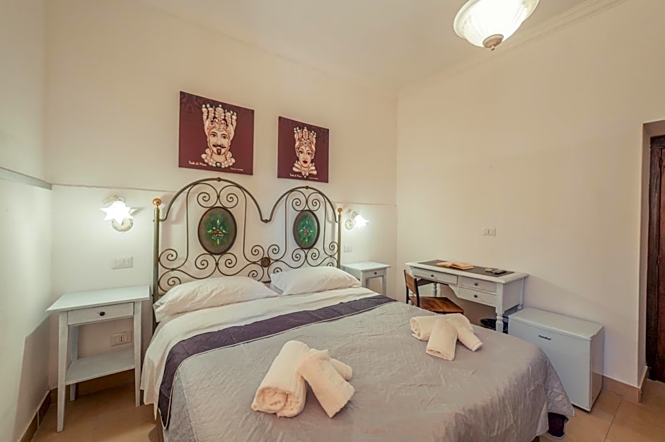 Taormina Garden Hotel