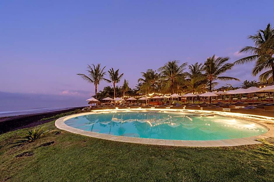 Hotel Komune and Beach Club Bali