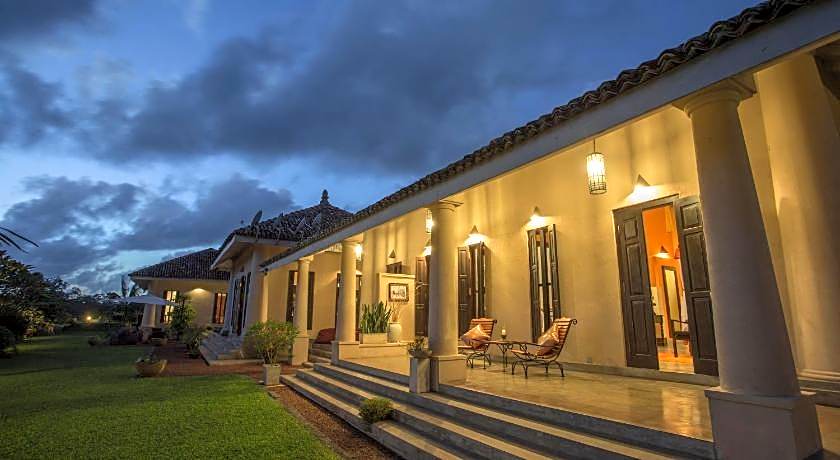 Villa Mayurana by Edwards Collection