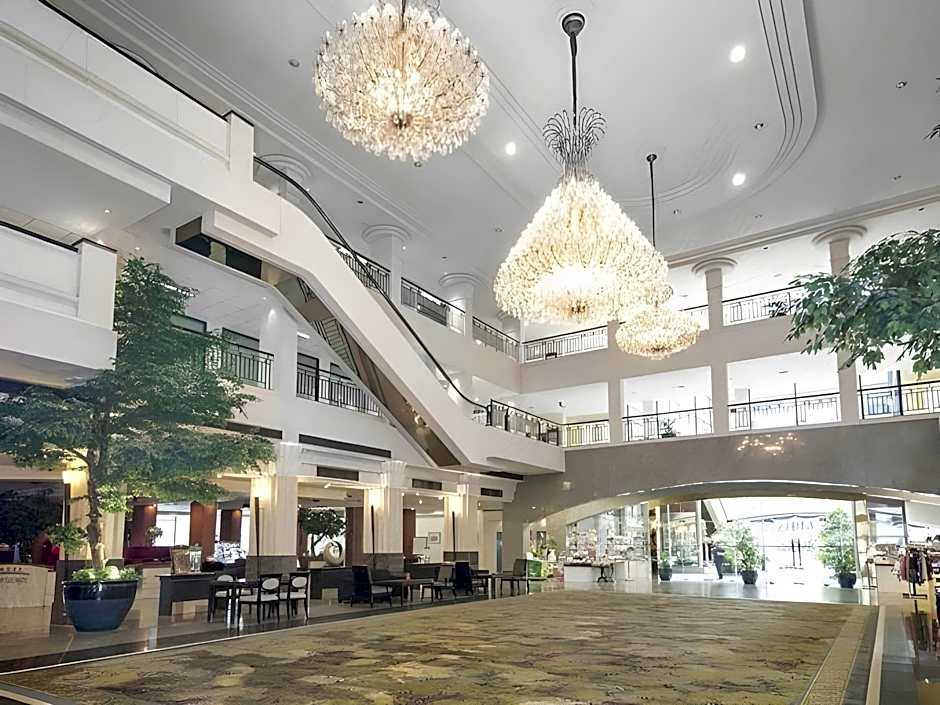 Twin Towers Hotel
