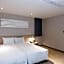 Smile 73 Hotel