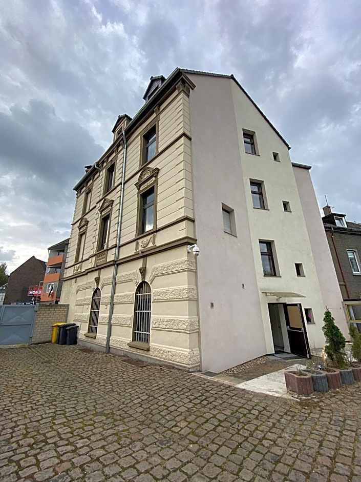 Sia Apartments Hotel